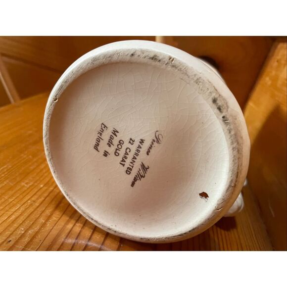 Vintage Blackpool Souvenir Tankard in VGC ~22 ct Gold Gilt Edge ~4" Tall - Picture 4 of 5